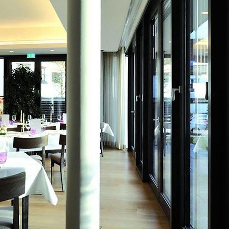 Hotel Oberschwaebischer Hof Schwendi Esterno foto