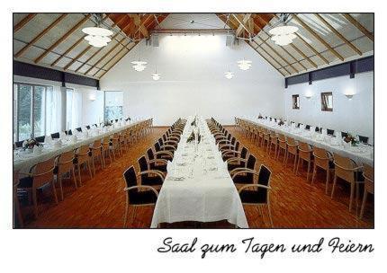 Hotel Oberschwaebischer Hof Schwendi Esterno foto