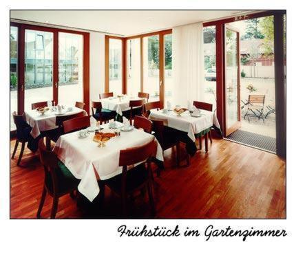 Hotel Oberschwaebischer Hof Schwendi Esterno foto