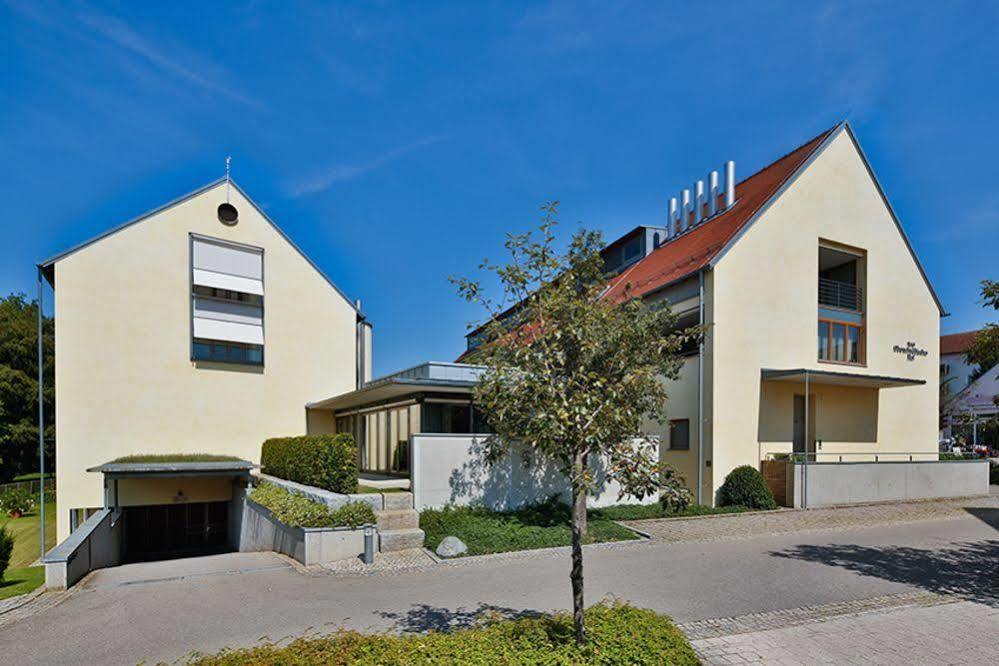 Hotel Oberschwaebischer Hof Schwendi Esterno foto