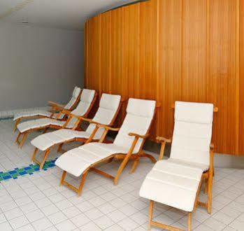 Hotel Oberschwaebischer Hof Schwendi Esterno foto